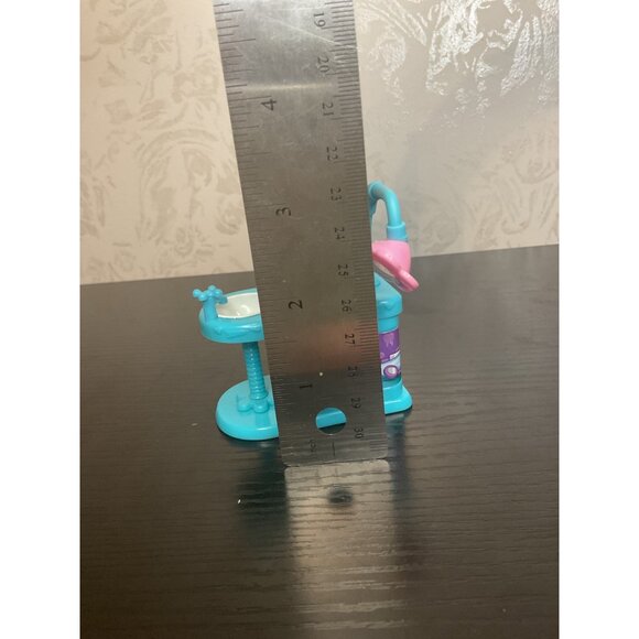 Disney Doc McStuffins on the Go So Much Better Just Play Bathroom Vanity Sink - Picture 7 of 7